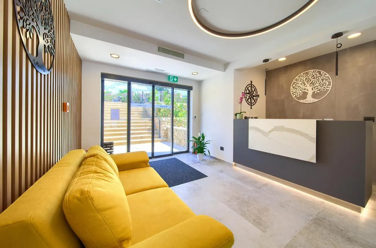 Mamin San Bed and Breakfast Cres 0*,